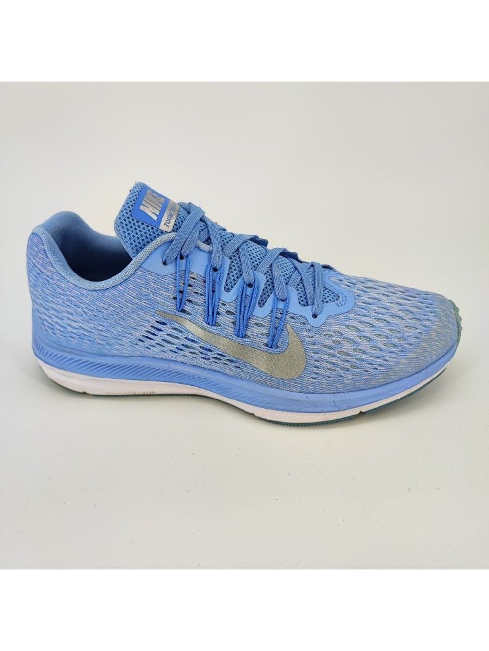 Nike Air Zoom Winflo 5 Women’s 9.5 US Sneakers Mesh Blue AA7414-404